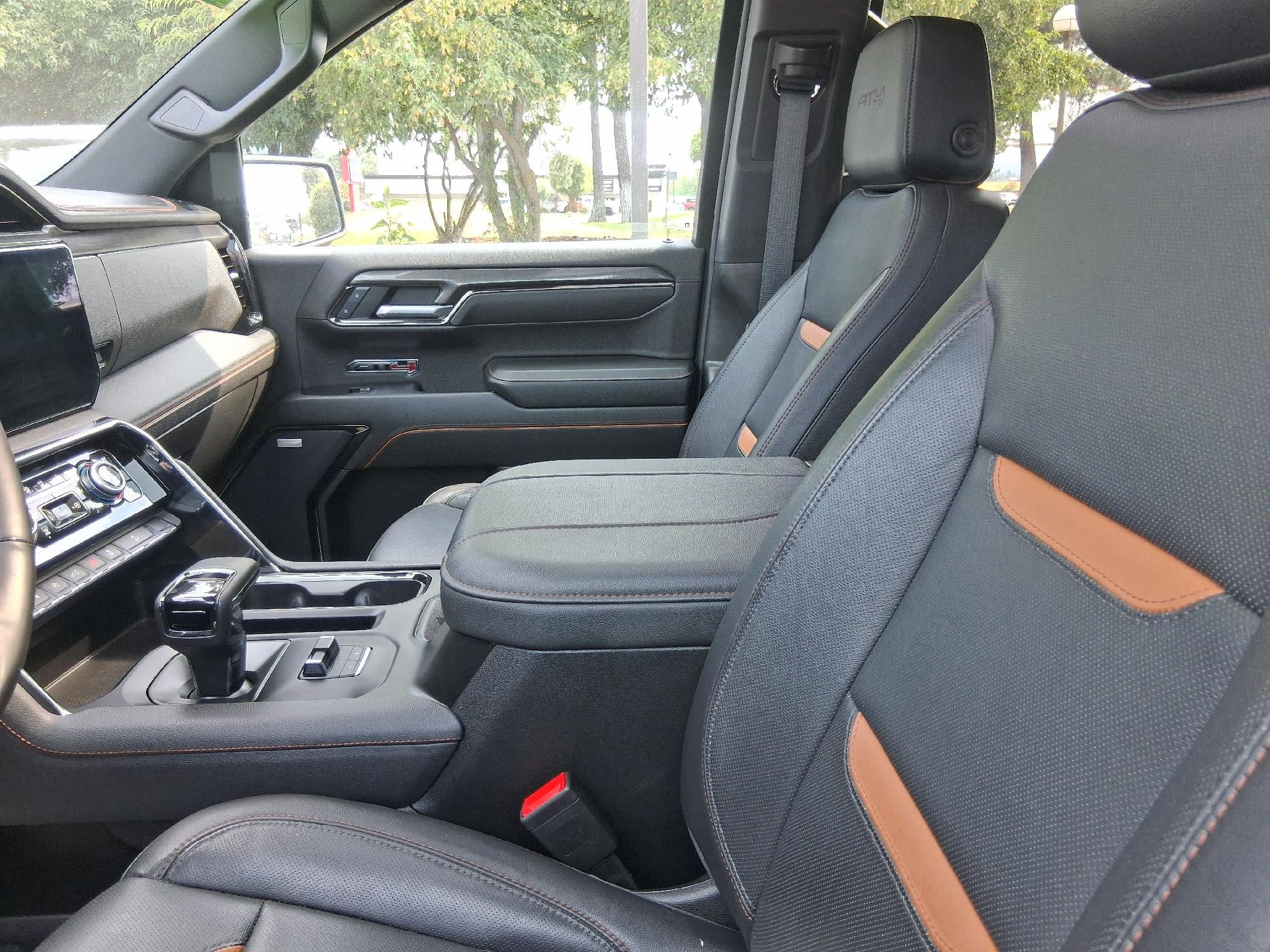 2024 GMC Sierra 1500 Power Sunroof, Technology Package, Power Memory Seat