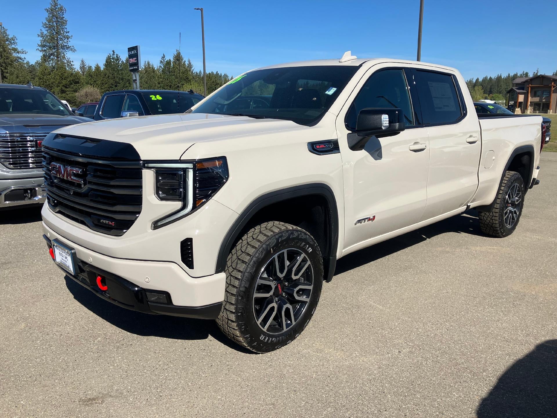 2026 GMC Sierra 1500 Crew Cab Standard Box 4-Wheel Drive AT4