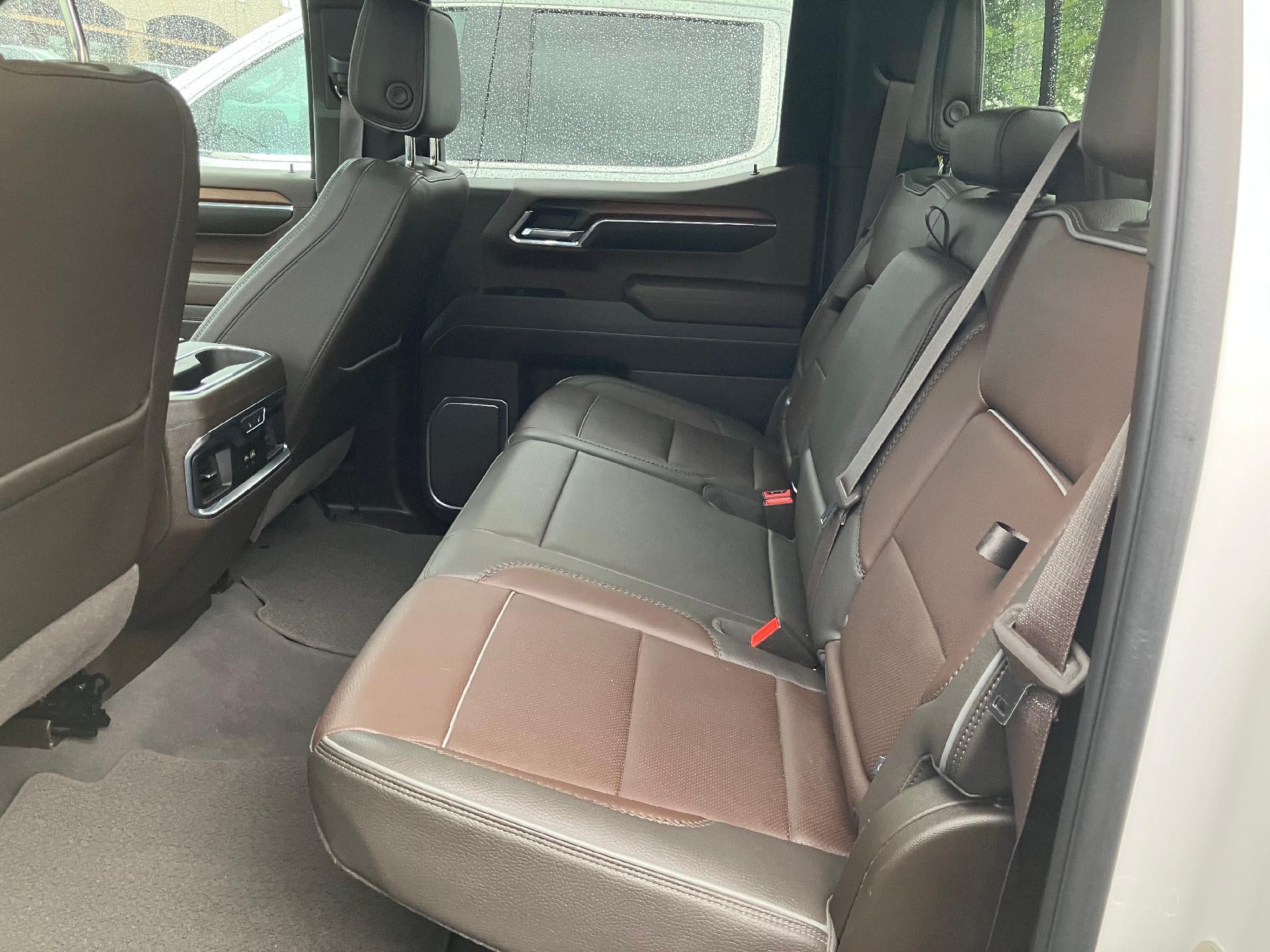 2024 GMC Sierra 1500 Power Memory Lumbar Seat, Technology Package, Power Sunroof