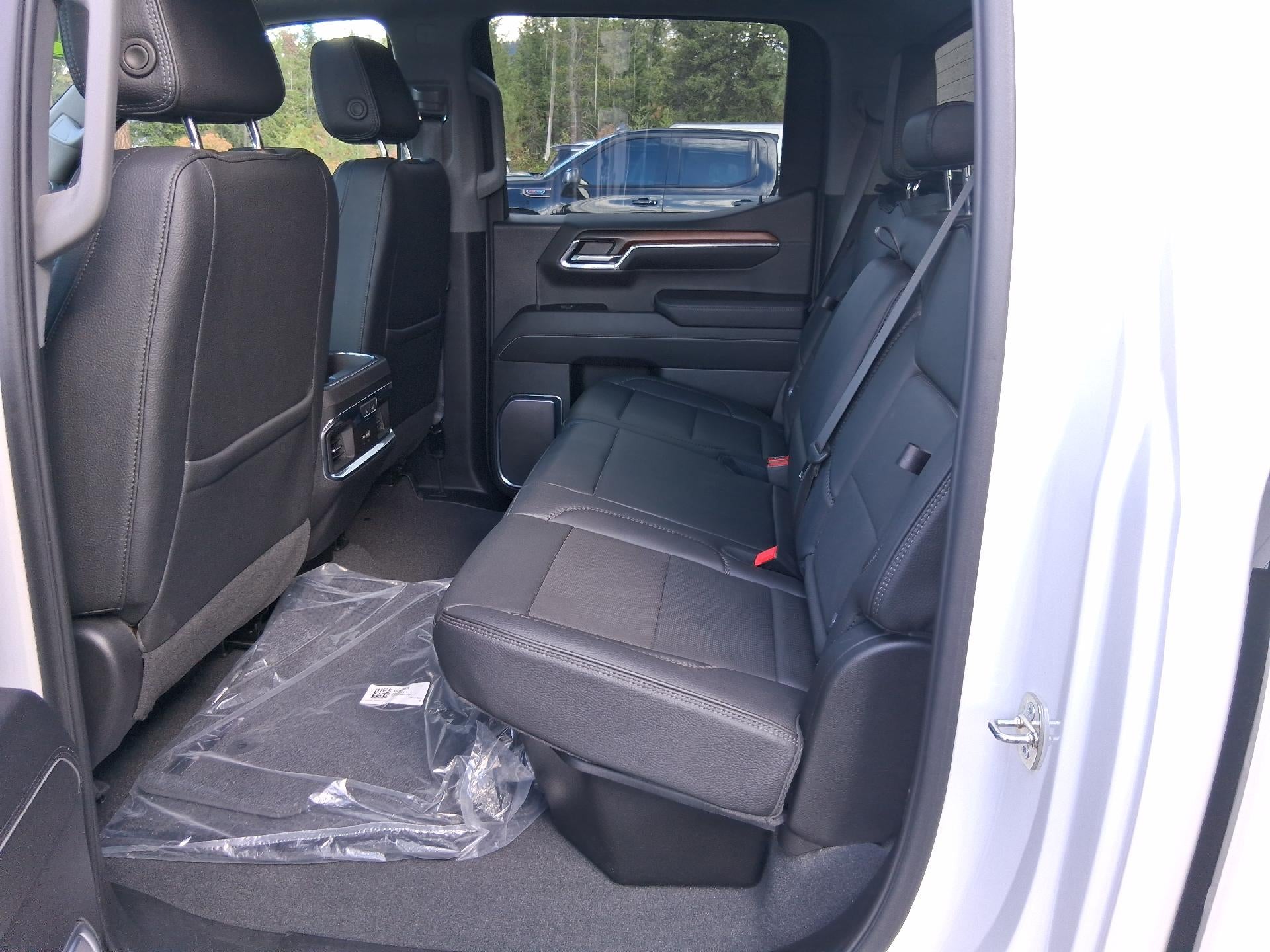 2024 GMC Sierra 1500 Memory Lumbar Power Seat, Navigation, Power Sunroof, Technology Package
