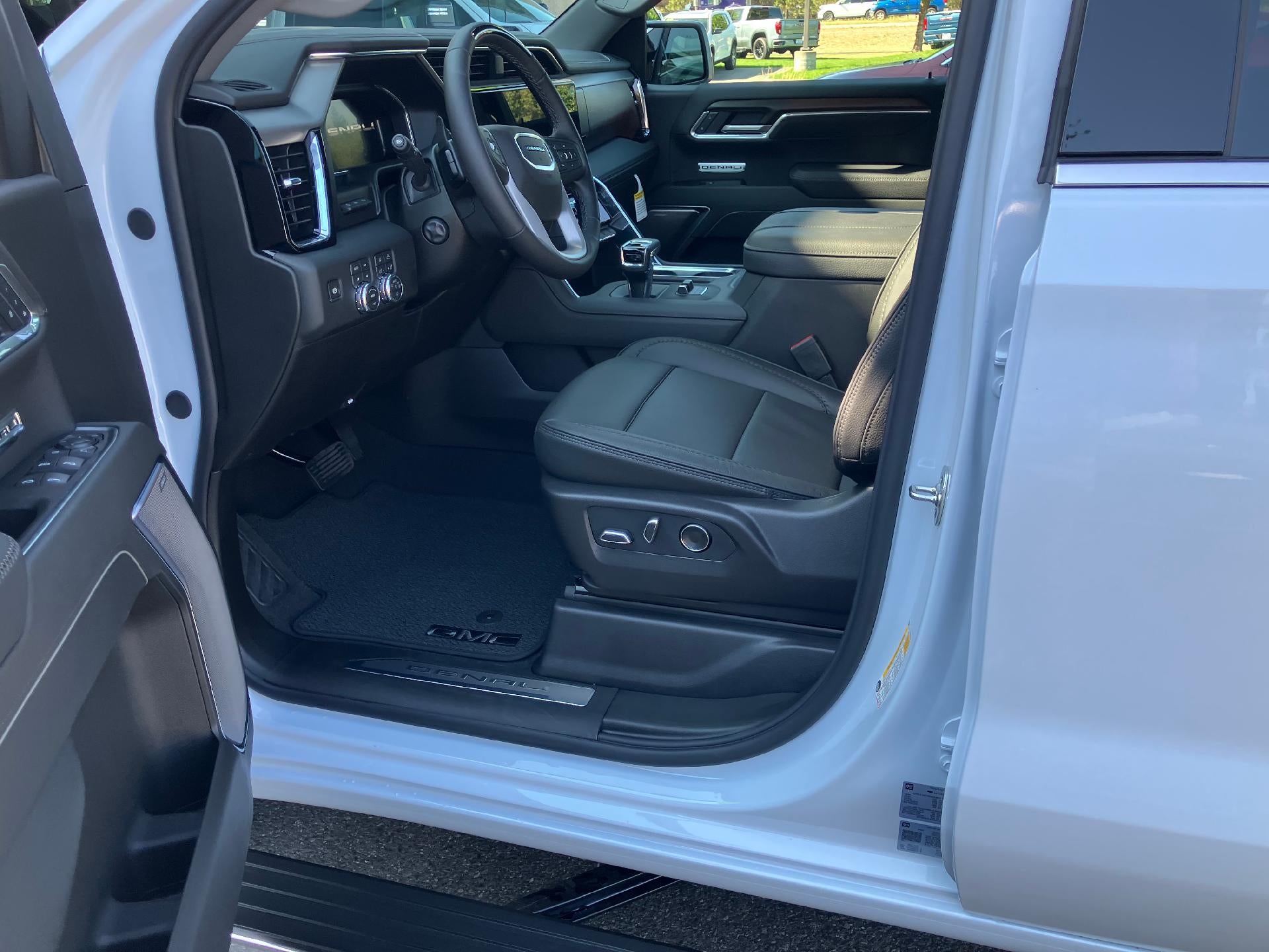 2026 GMC Sierra 1500 Crew Cab Short Box 4-Wheel Drive Denali