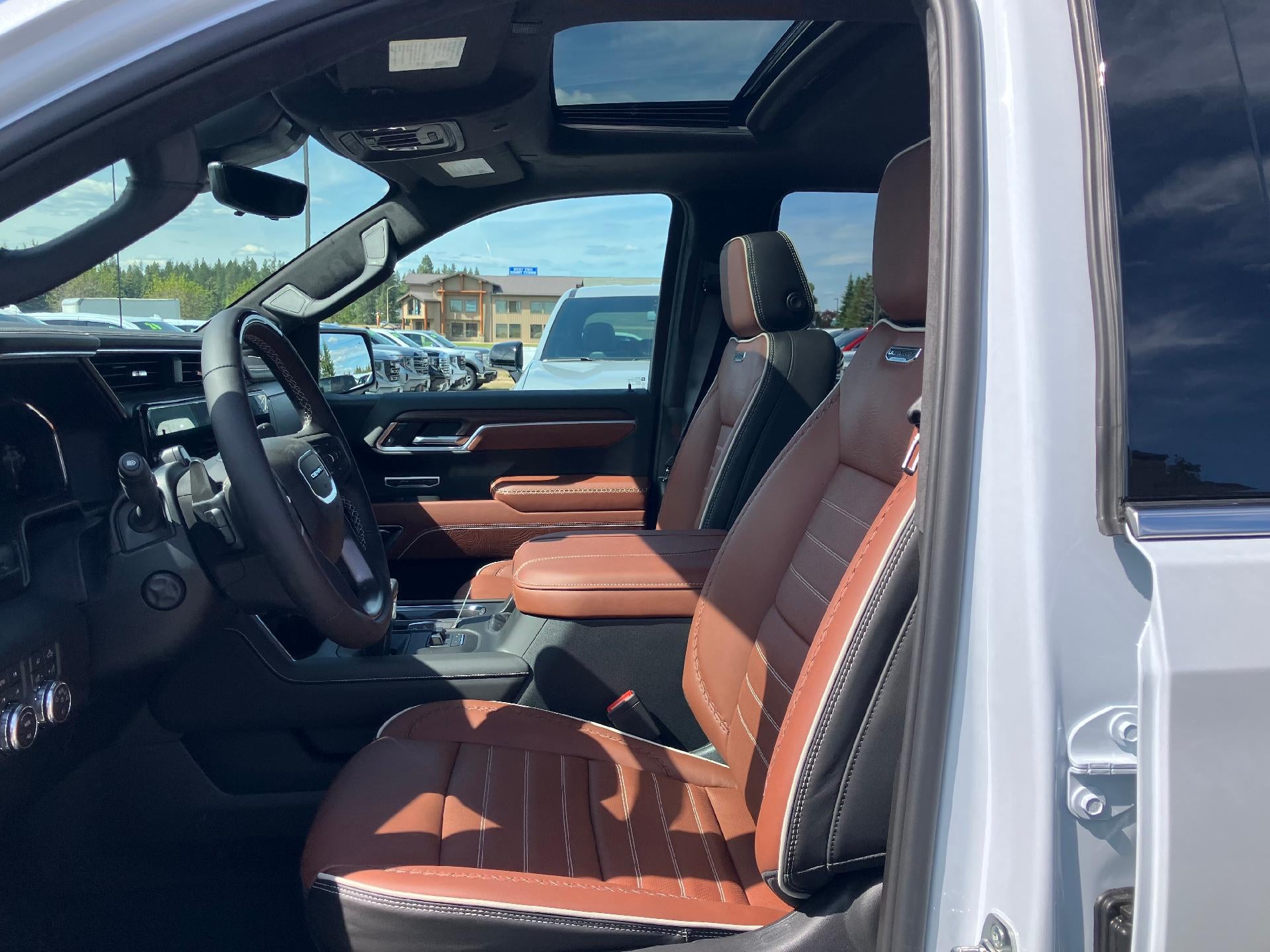 2026 GMC Sierra 1500 Crew Cab Short Box 4-Wheel Drive Denali Ultimate