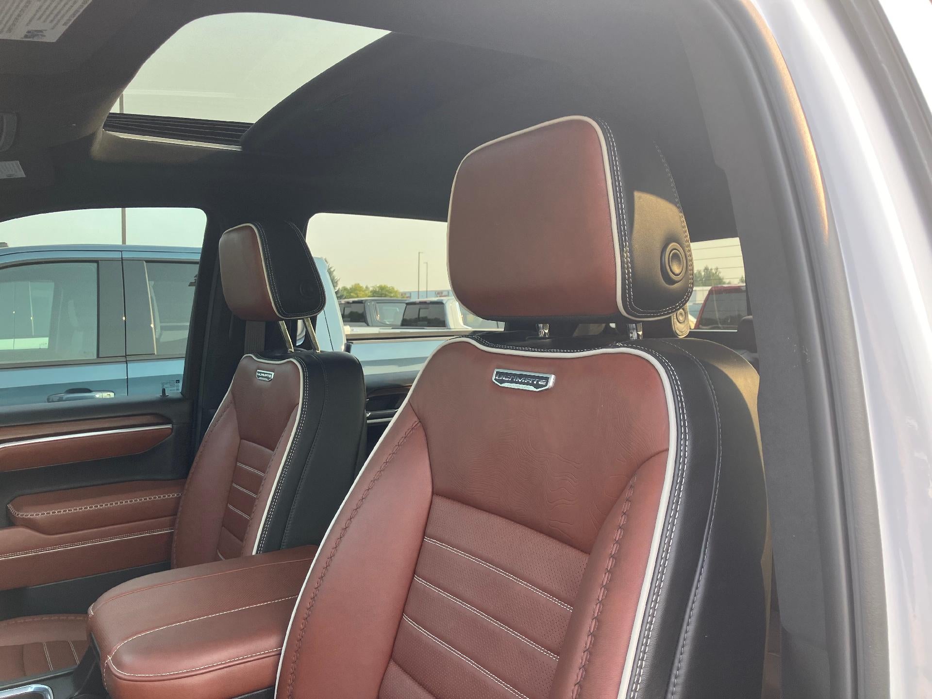 2024 GMC Sierra 1500 Power Memory Massage Lumbar Seat, Power Sunroof, Navigation, Adaptive Cruise Control