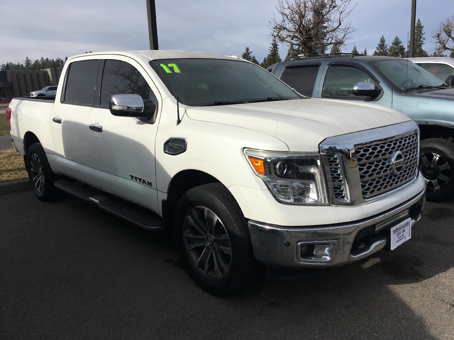 2017 Nissan Titan SL, Keyless Entry, Heated Power Lumbar Memory Seat, Navigation
