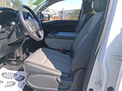 2021 Nissan Titan XD Keyless Entry, Air Conditioning, Back Up Camera, Cruise Control