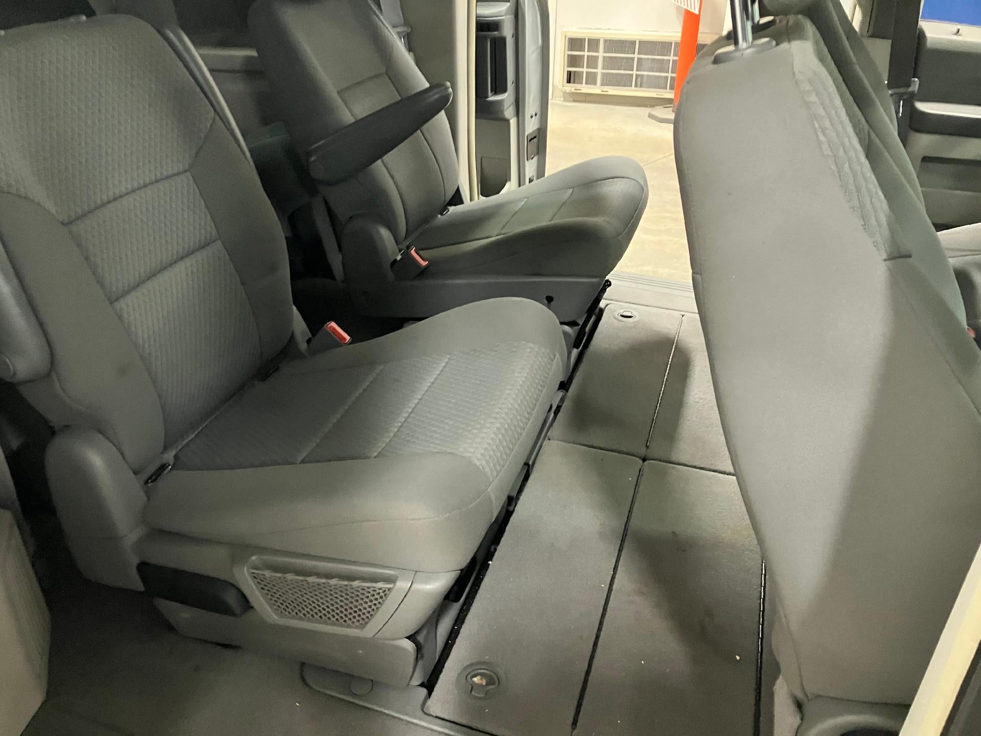 2010 Chrysler Town & Country LX, Stow and Go, Cruise Control, Power Locks and Windows