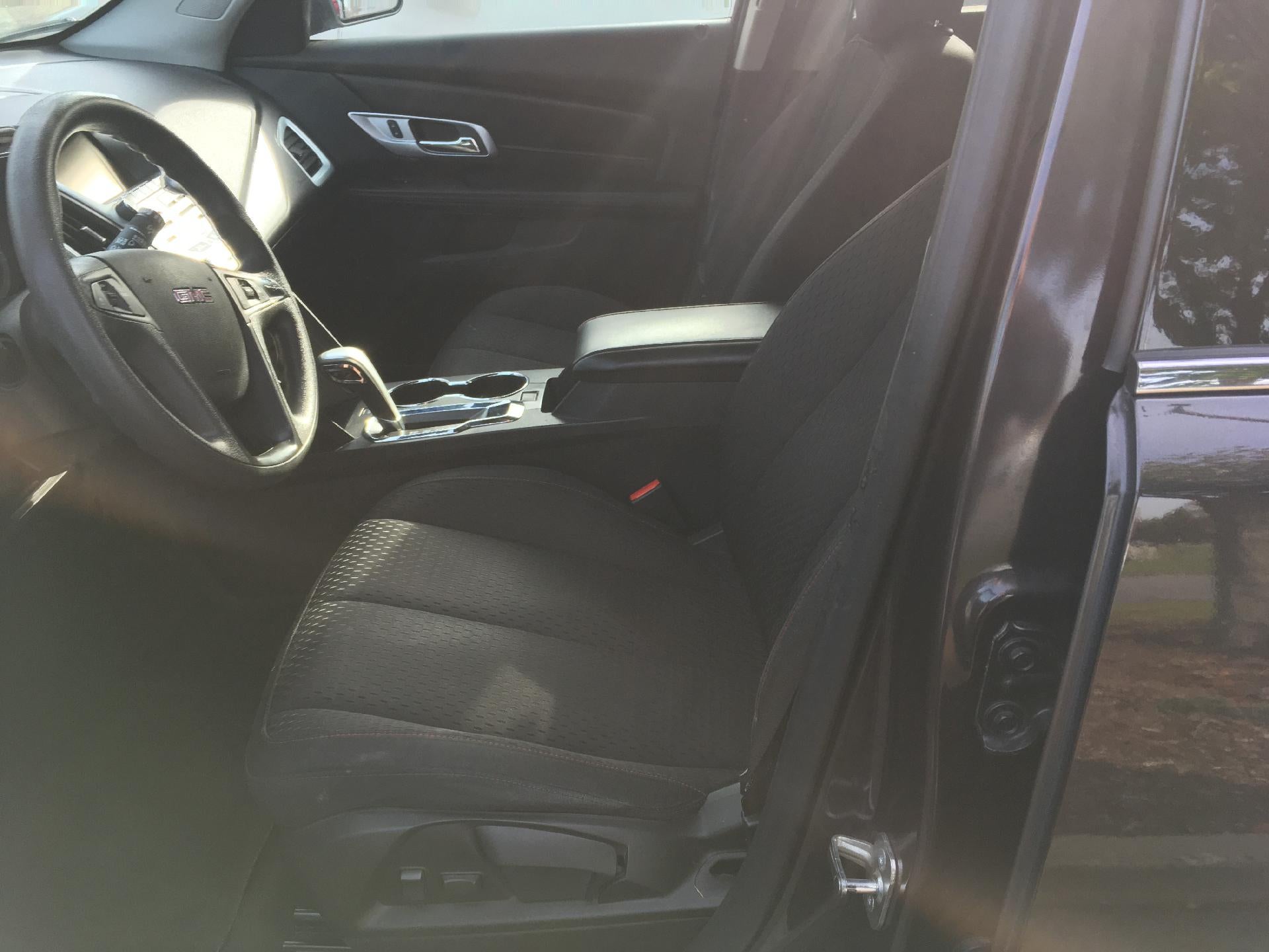 2015 GMC Terrain Power Seat, Power Locks and Windows, Keyless Entry, Back Up Camera