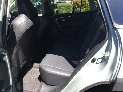 2020 Toyota RAV4 Power Lumbar Seat, Back Up Camera, Keyless Entry