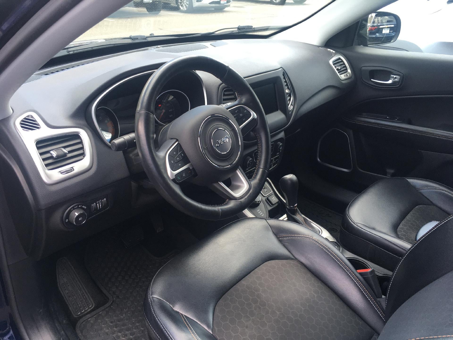 2018 Jeep Compass Latitude, Leather Seats, Cruise Control, Keyless Entry, Back Up Camera, Air Conditioning