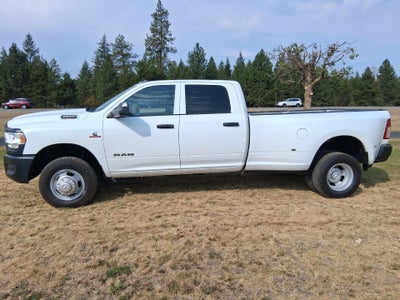 2022 RAM 3500 DRW, Keyless Entry, Back Up Camera, Cruise Control
