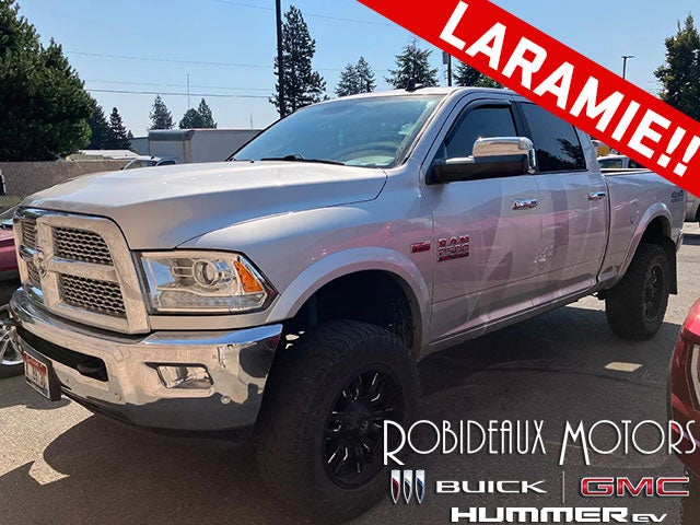2018 RAM 2500 Power Lumbar Heated and Cooled Seat, Cruise Control, Back Up Camera