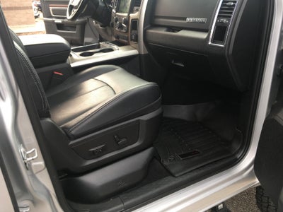 2018 RAM 2500 Power Lumbar Heated and Cooled Seat, Cruise Control, Back Up Camera