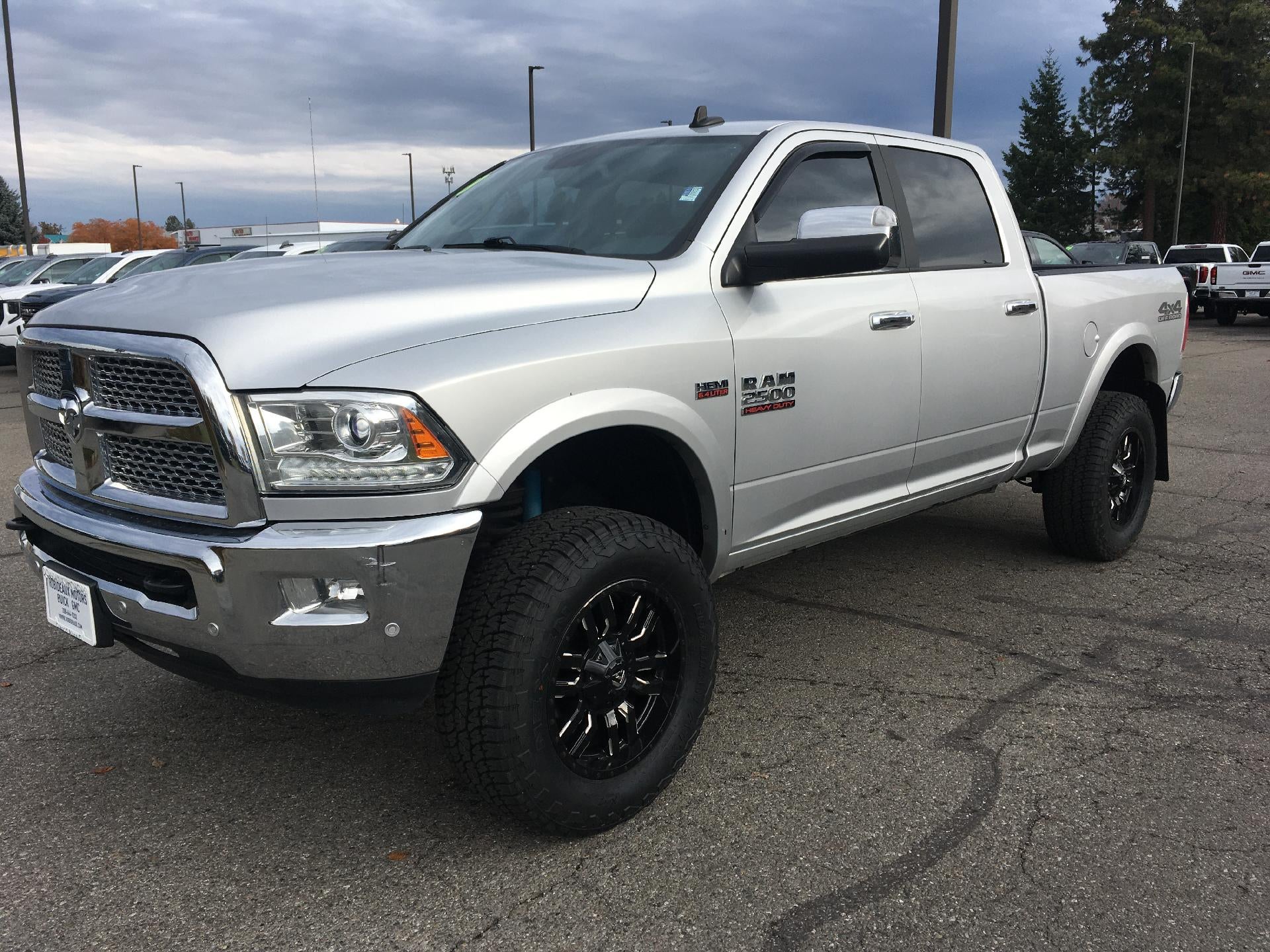 2018 RAM 2500 Power Lumbar Heated and Cooled Seat, Cruise Control, Back Up Camera