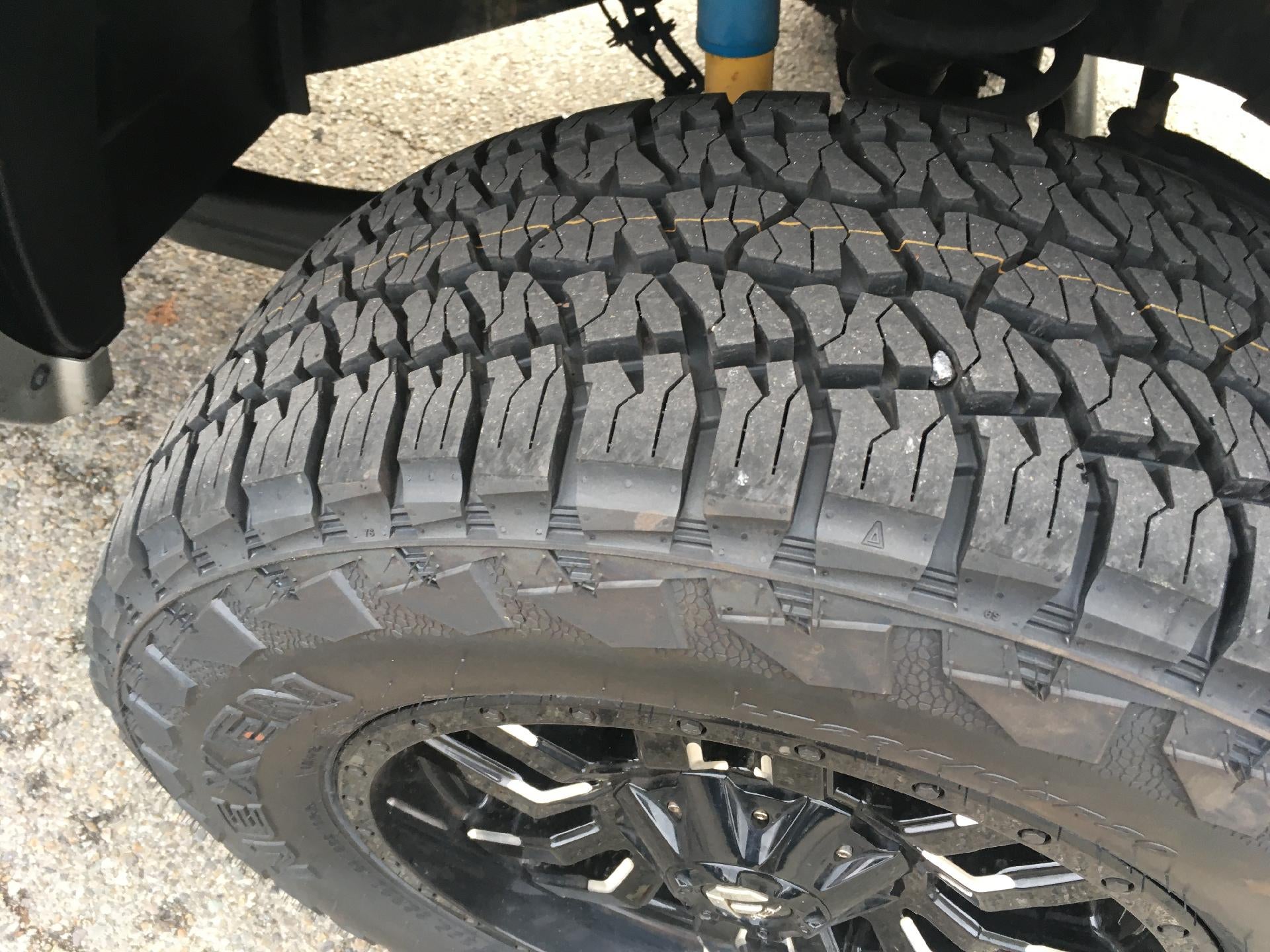 2018 RAM 2500 Power Lumbar Heated and Cooled Seat, Cruise Control, Back Up Camera