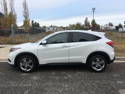 2022 Honda HR-V LX, Power Windows and Locks, Cruise Control, Back Up Camera
