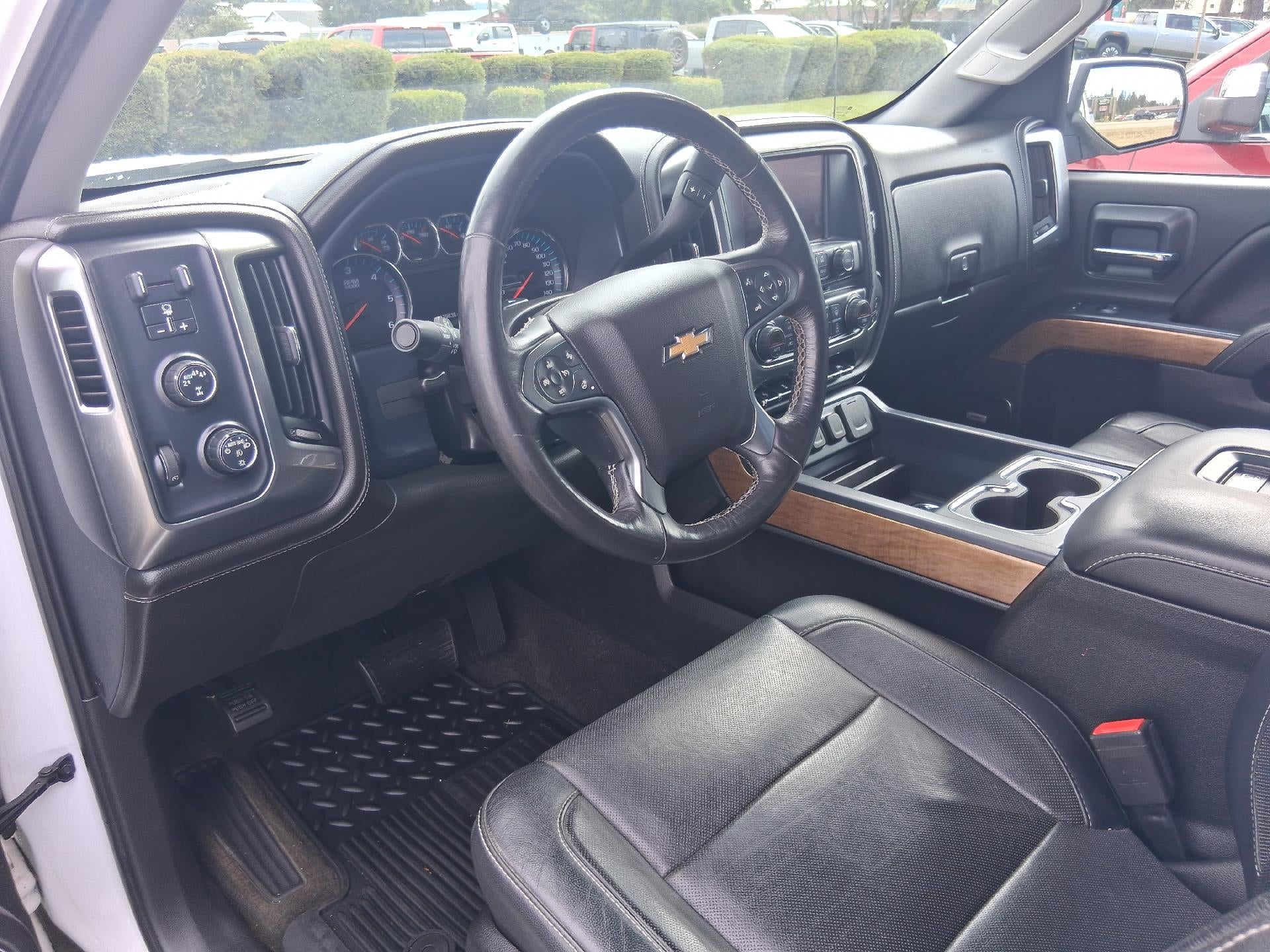 2018 Chevrolet Silverado 1500 Memory Leather Heated and Cooled Seat, Park Assist, Texas Edition Texas Edition