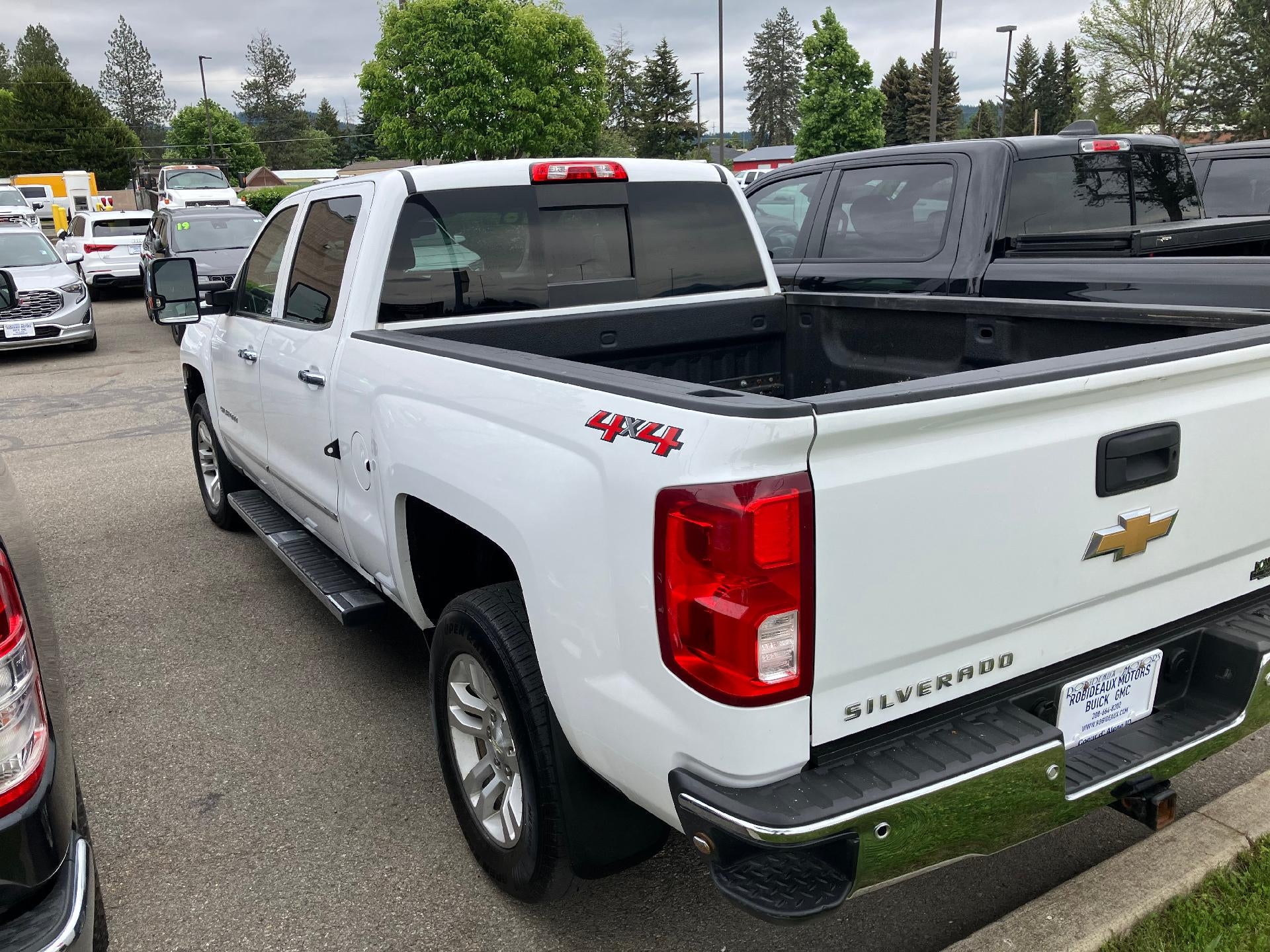 2018 Chevrolet Silverado 1500 Memory Heated and Cooled Seat, Power Sunroof, Max Trailering Package