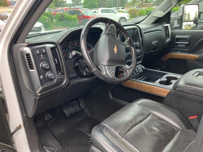 2018 Chevrolet Silverado 1500 Memory Heated and Cooled Seat, Power Sunroof, Max Trailering Package