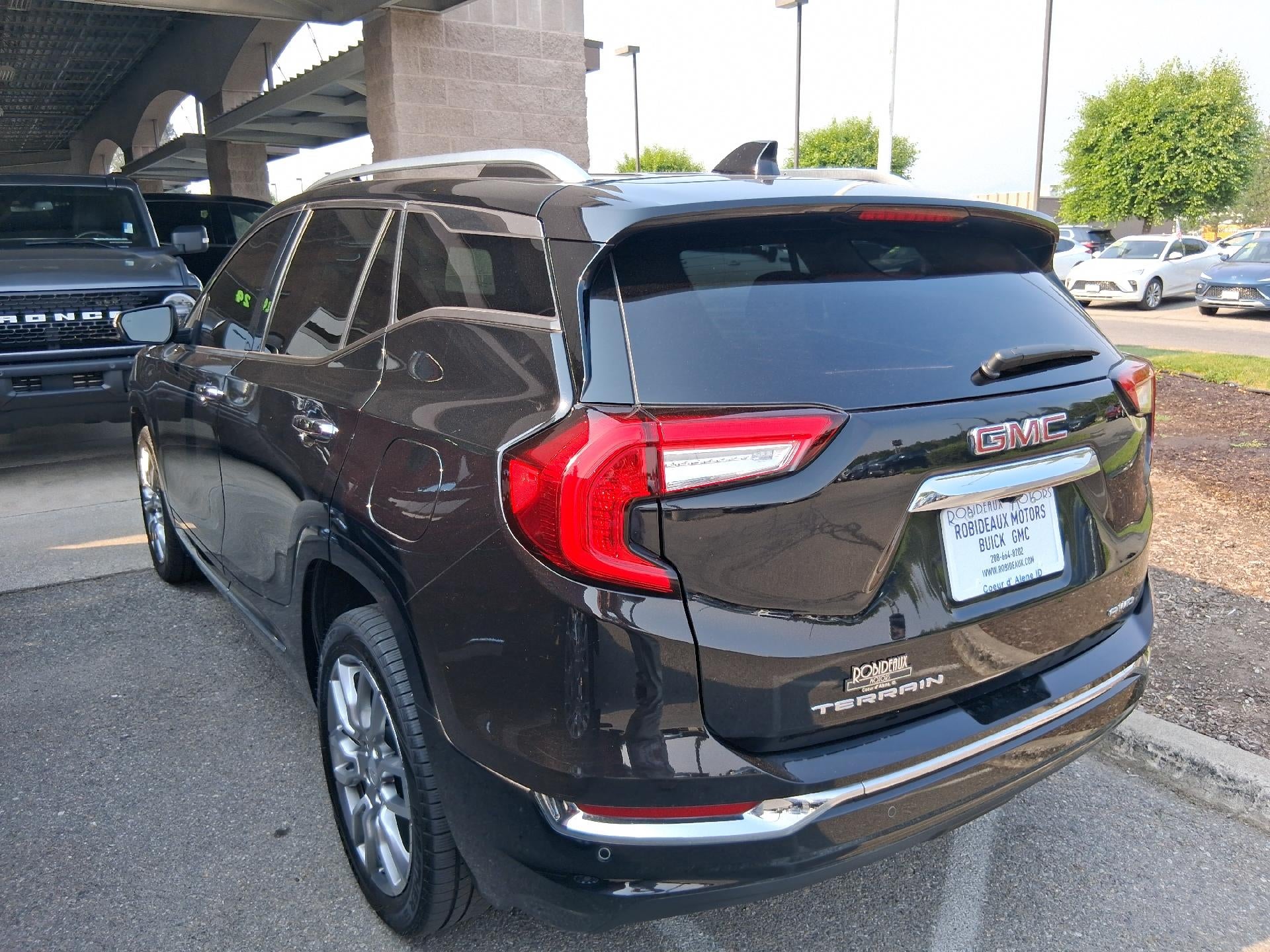 2023 GMC Terrain Memory Power Lumbar Seat, Skyscape Sunroof, Navigation