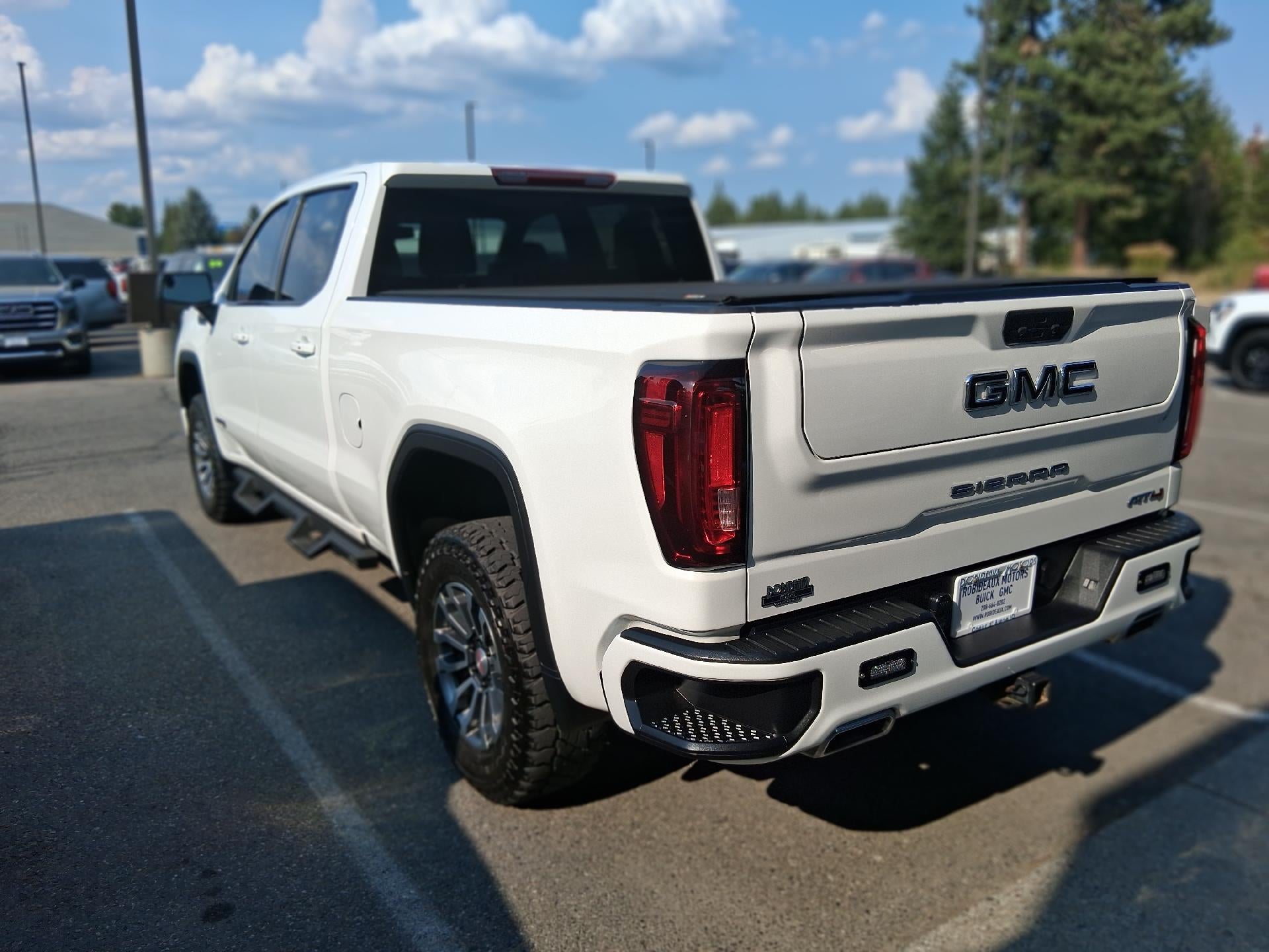 2021 GMC Sierra 1500 AT4