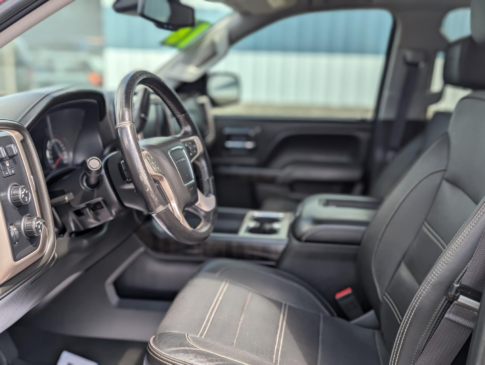 2016 GMC Sierra 1500 Memory Leather Heated and Cooled Seat, Navigation, Rear Vision Camera