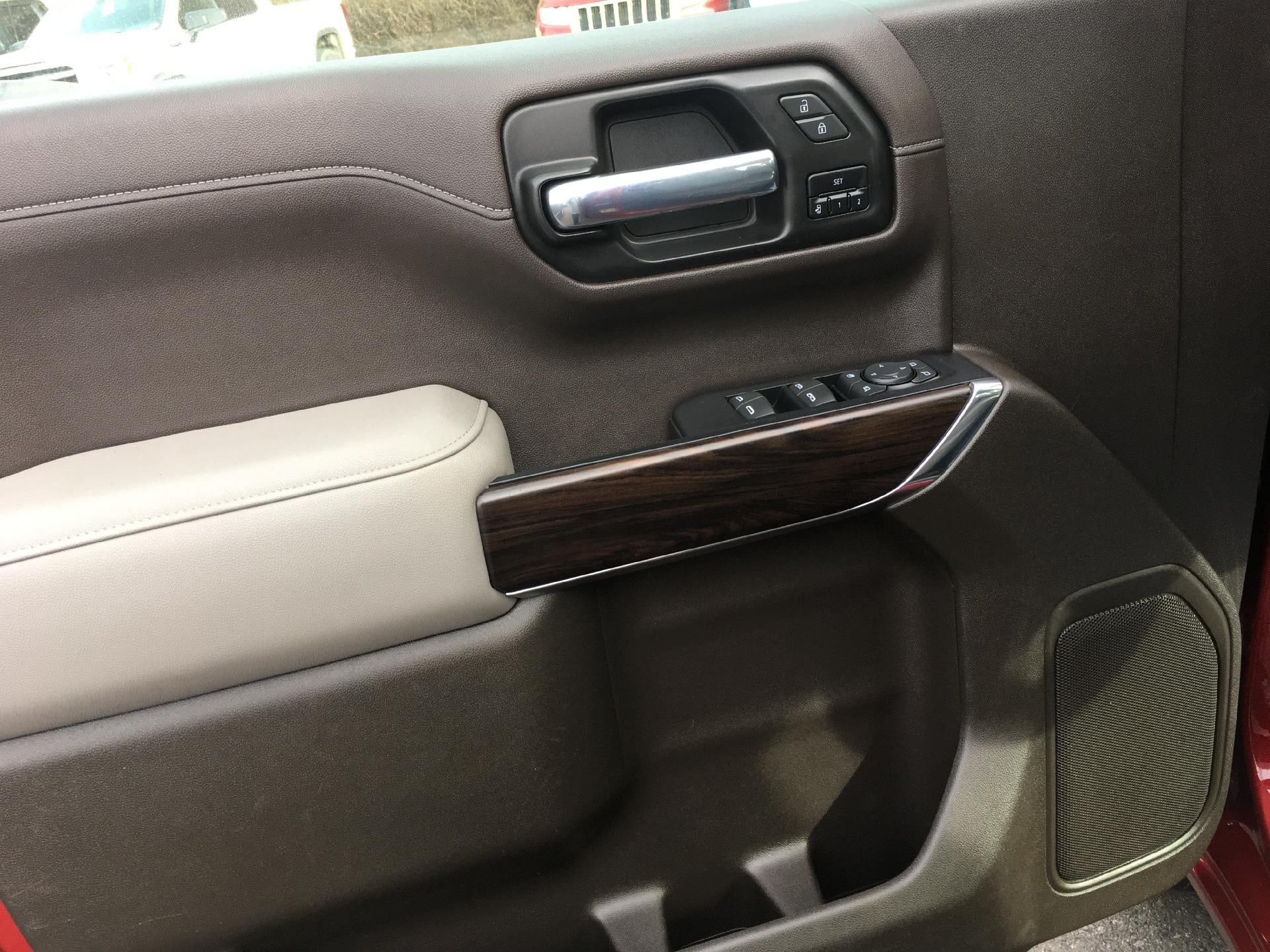 2021 GMC Sierra 1500 Power Lumbar Memory Heated and Cooled Seat, Heated Steering Wheel, HD Rear Vision Camera