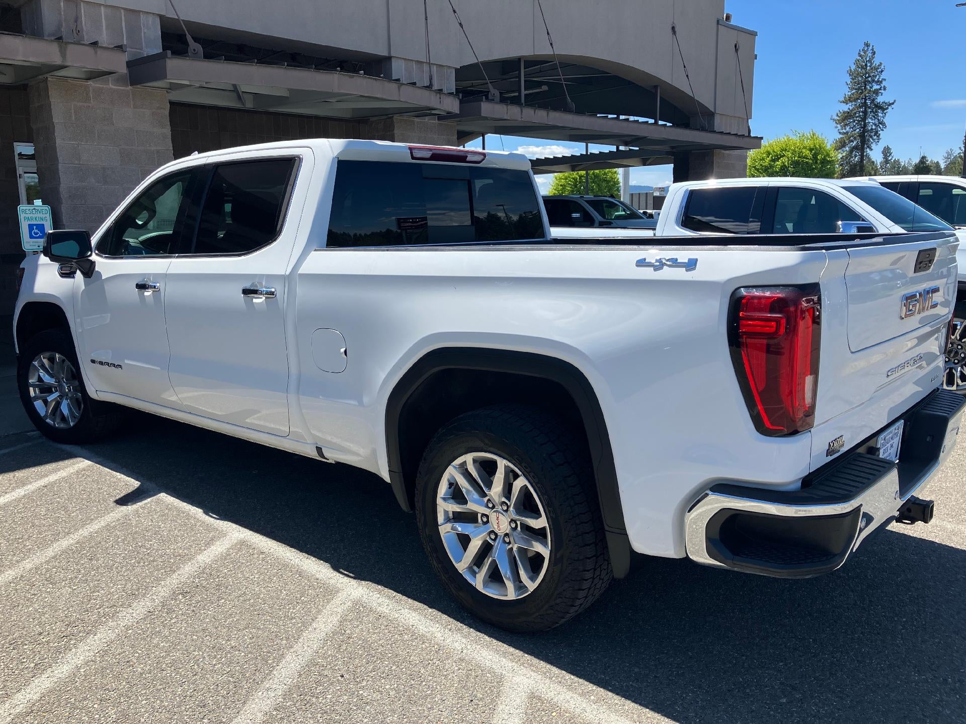 2021 GMC Sierra 1500 Power Lumbar Memory Heated and Cooled Seat, Navigation, Trailering Package