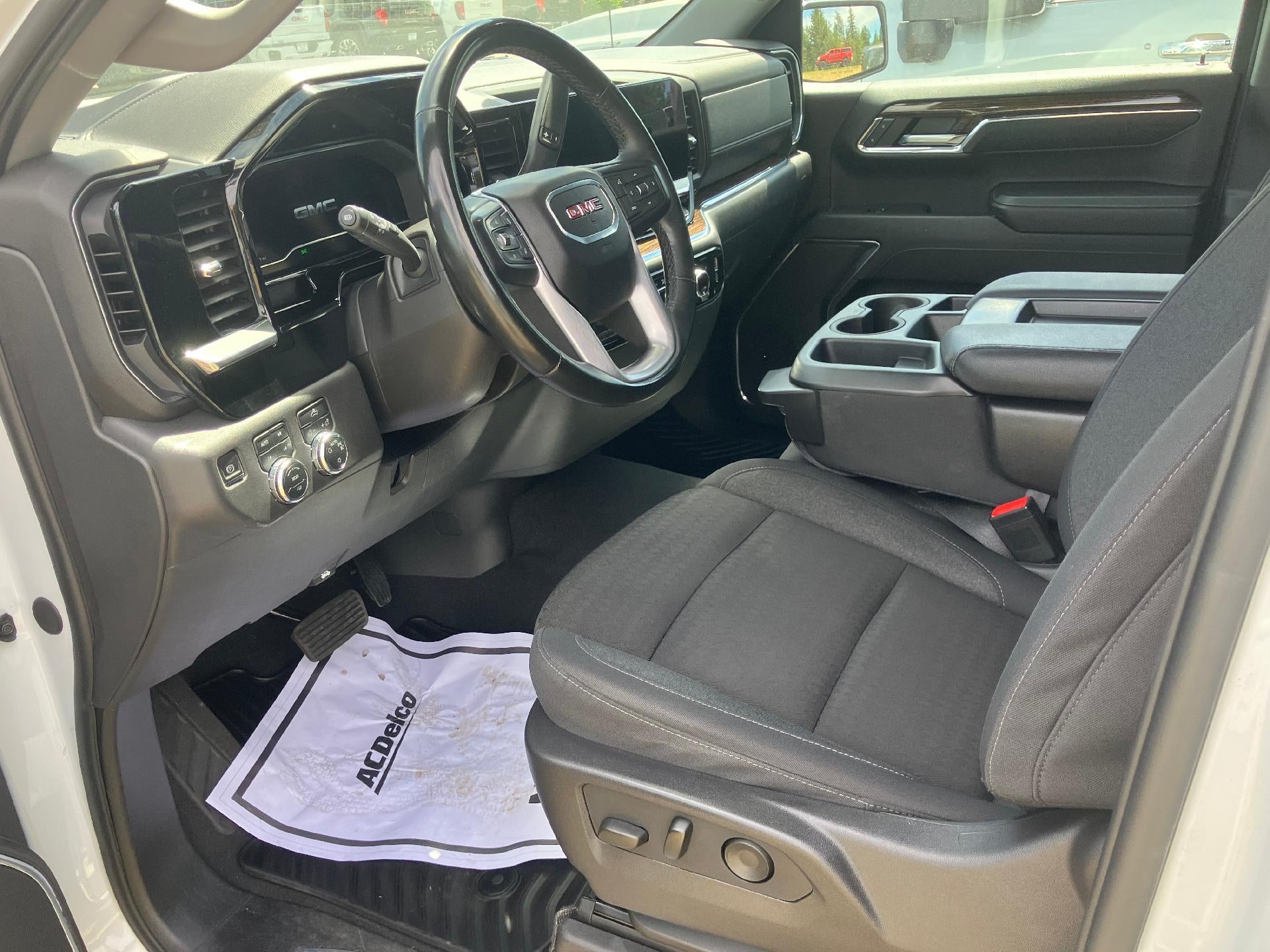 2024 GMC Sierra 1500 Power Heated Seat, Navigation, Adaptive Cruise Control