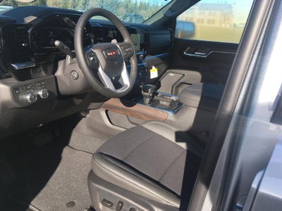 2026 GMC Sierra 1500 Crew Cab Short Box 4-Wheel Drive SLT