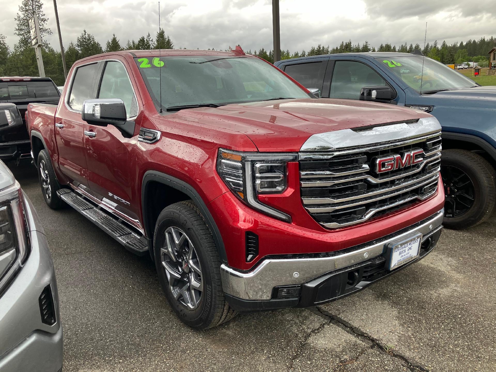 2026 GMC Sierra 1500 Crew Cab Short Box 4-Wheel Drive SLT