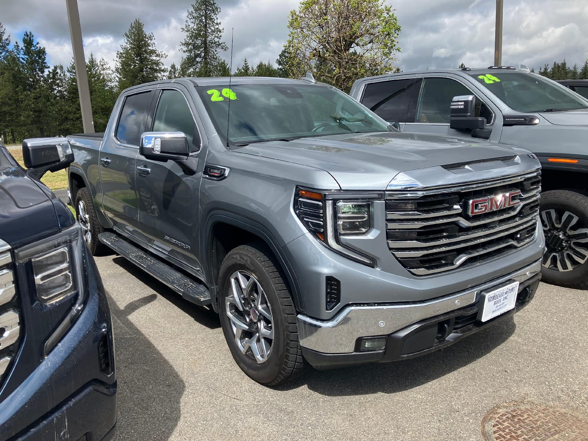 2024 GMC Sierra 1500 Power Memory Heated and Cooled Seat, Power Sunroof, Navigation,