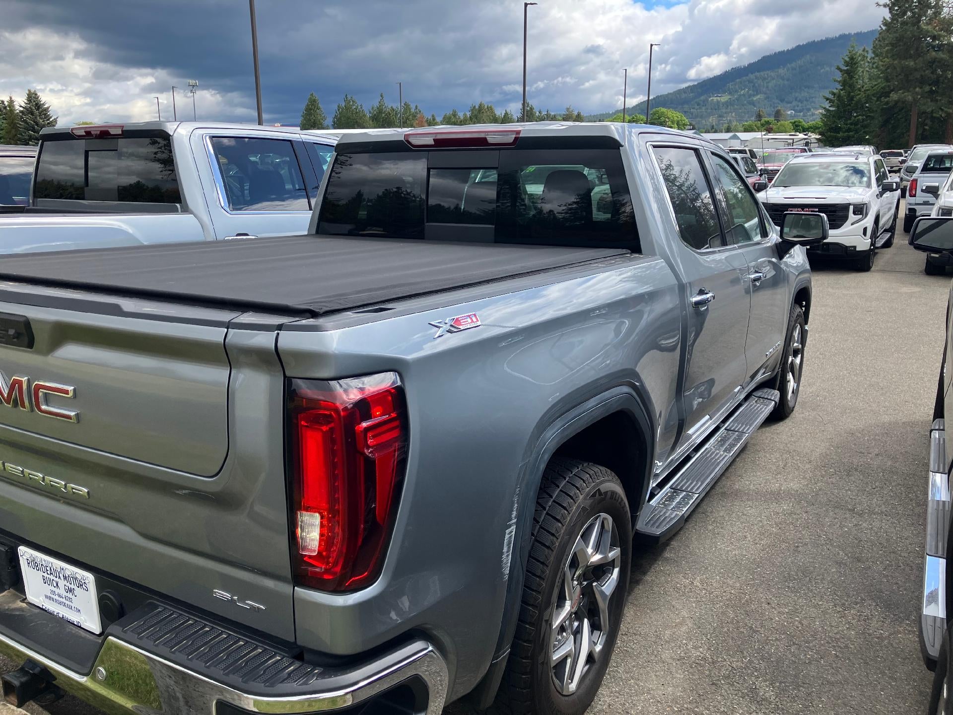 2024 GMC Sierra 1500 Power Memory Heated and Cooled Seat, Power Sunroof, Navigation,