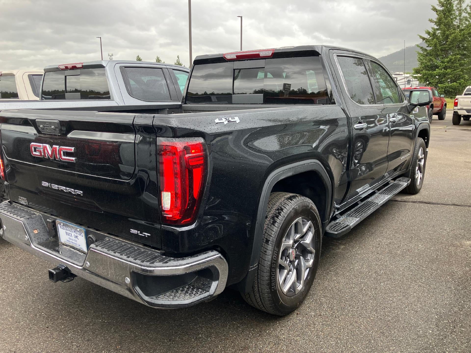 2026 GMC Sierra 1500 Crew Cab Short Box 4-Wheel Drive SLT