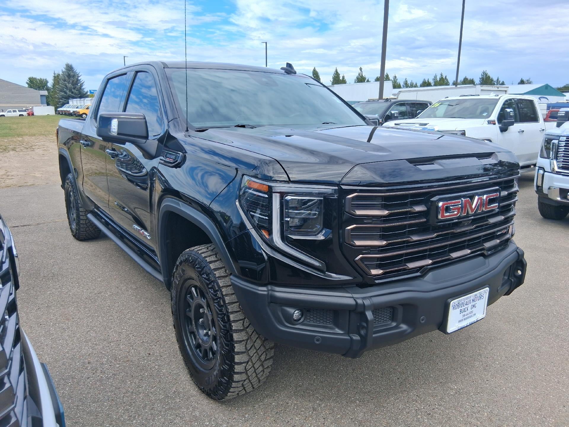 2024 GMC Sierra 1500 Memory Power Lumbar Massage Seat, Power Sunroof, Navigation