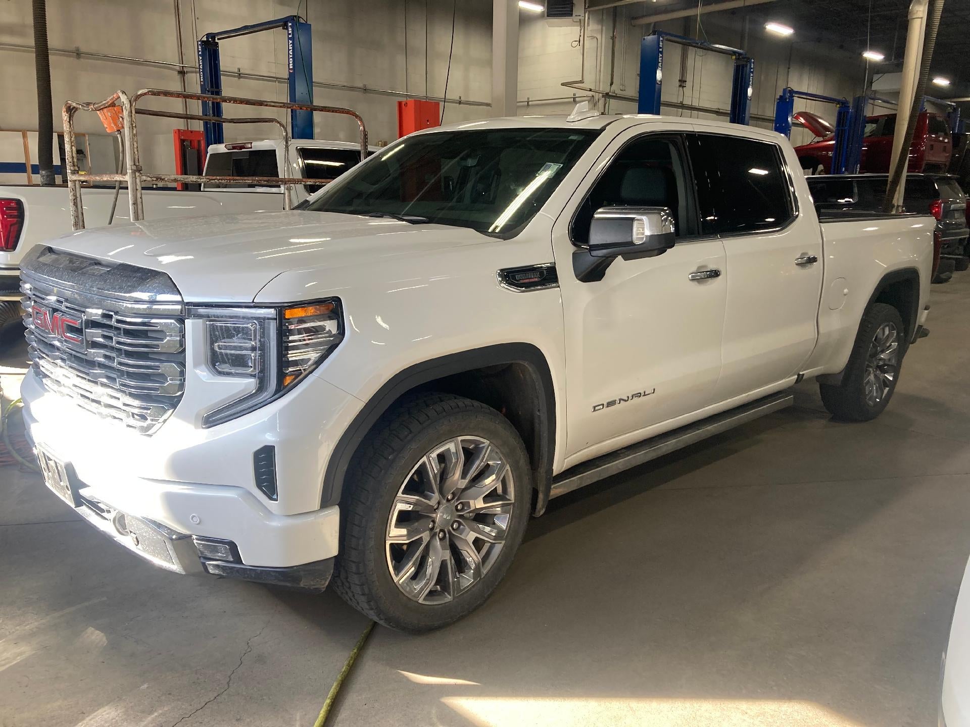 2025 GMC Sierra 1500 Denali