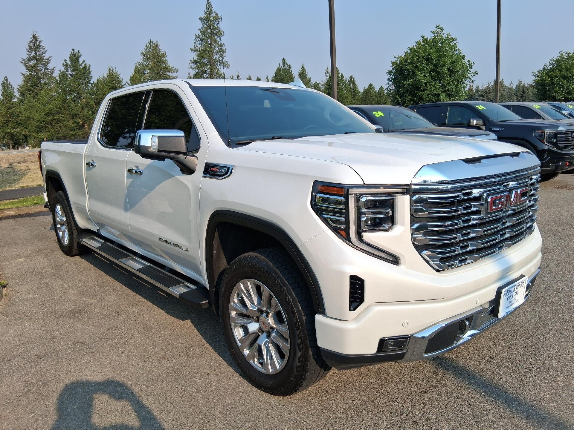 2022 GMC Sierra 1500 Memory Power Heated and Cooled Seat, Power Sunroof, Navigation