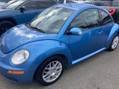 2010 Volkswagen New Beetle Coupe Base