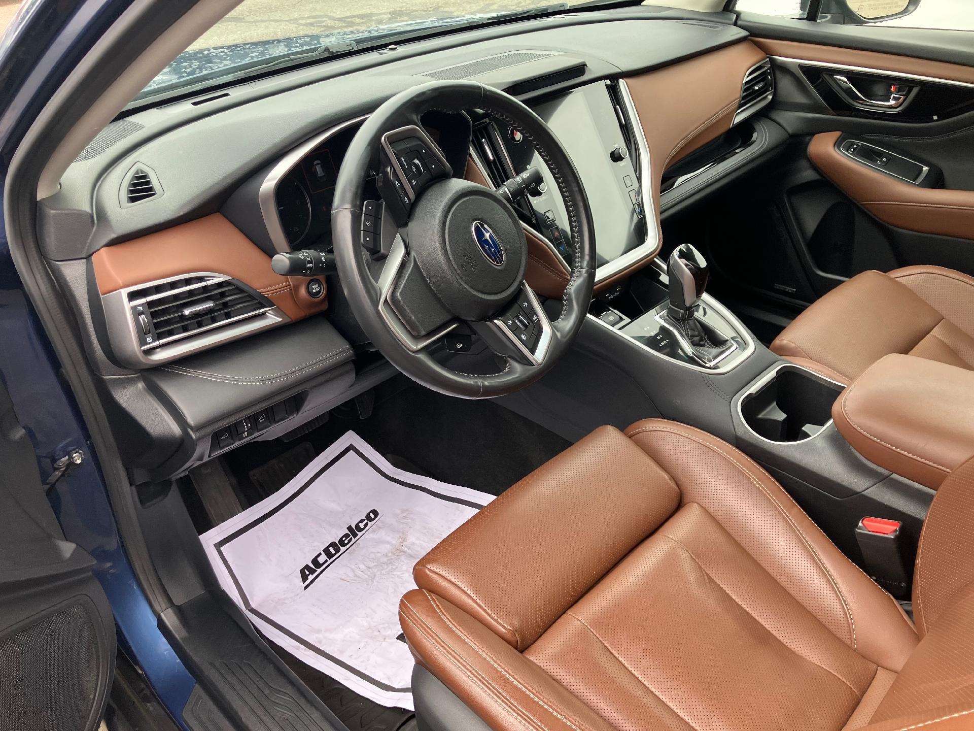2020 Subaru Outback Memory Power Lumbar Heated and Cooled Seat, Cruise Control, Back Up Camera