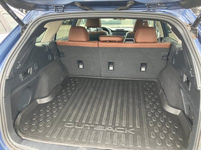 2020 Subaru Outback Memory Power Lumbar Heated and Cooled Seat, Cruise Control, Back Up Camera