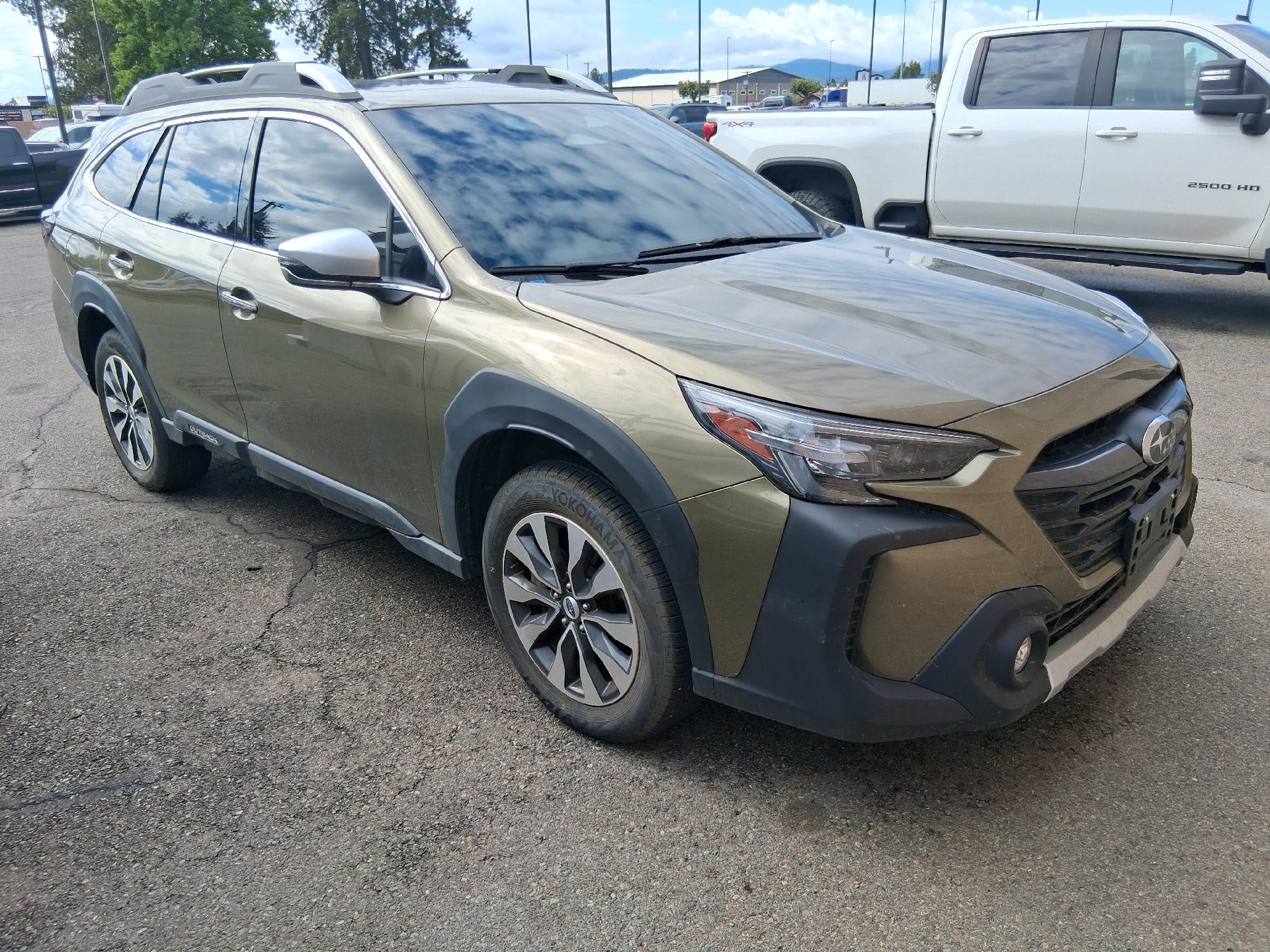 2024 Subaru Outback Power Lumbar Heated and Cooled Seat, Back Up Camera, Keyless Entry