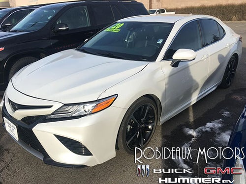 2020 Toyota Camry Power Lumbar Heated Seat, Keyless Entry, Back Up Camera