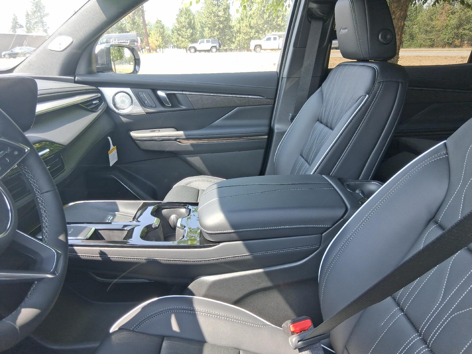 2026 Buick Enclave 4dr Avenir