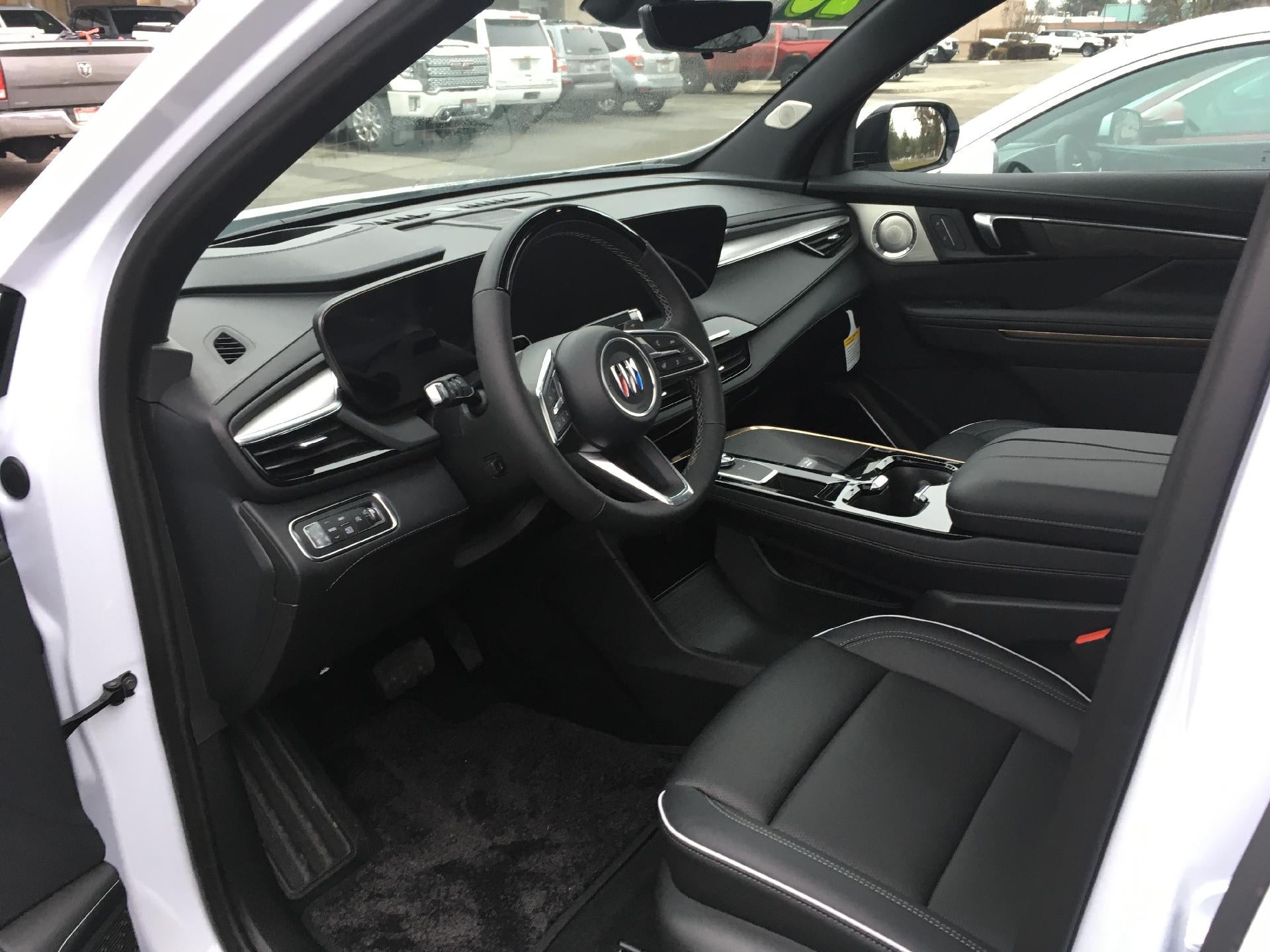 2026 Buick Enclave 4dr Avenir