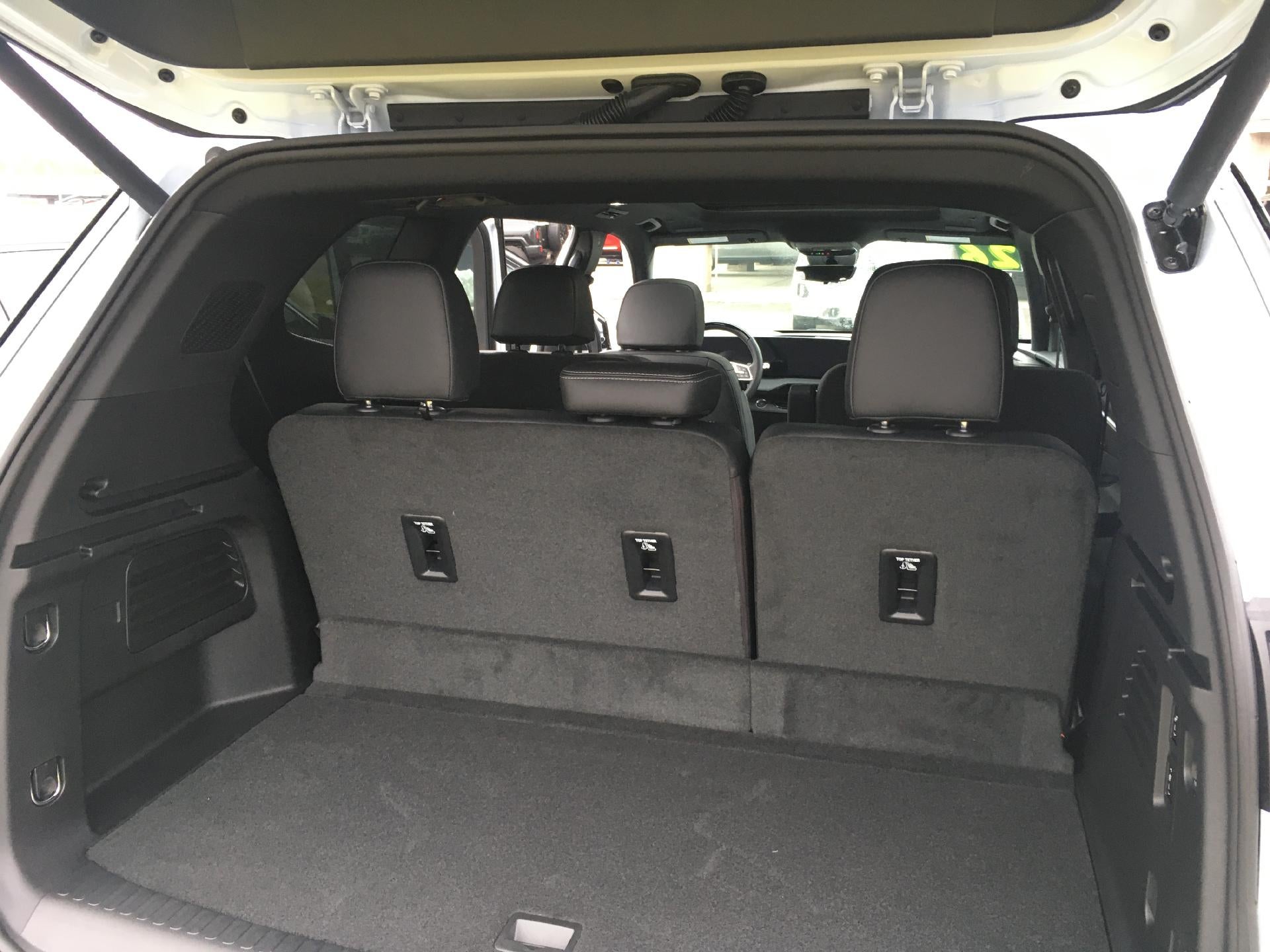 2026 Buick Enclave 4dr Avenir