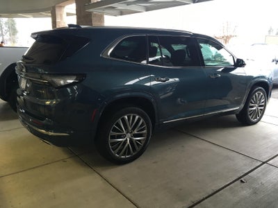 2026 Buick Enclave 4dr Avenir