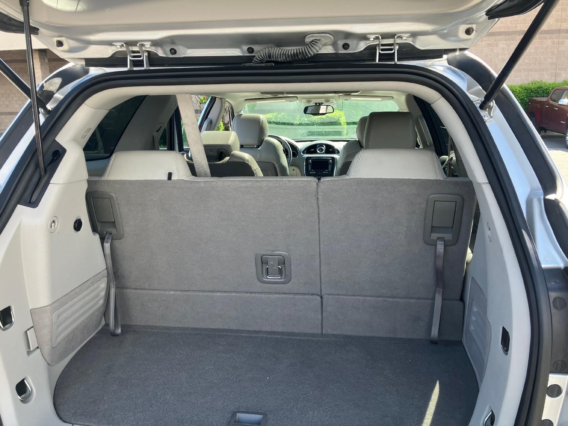 2017 Buick Enclave Leather Power Memory Lumbar Seat, Power Dual Moonroof, Navigation, Luxury Package
