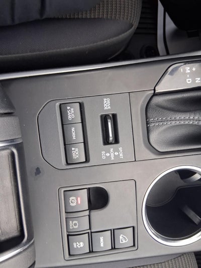 2023 Toyota Highlander Power Seat, Keyless Entry, Climate Control, Back Up Camera