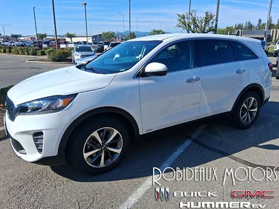 2020 Kia Sorento Power Seat, Cruise Control, Back Up Camera, Power Locks and Windows