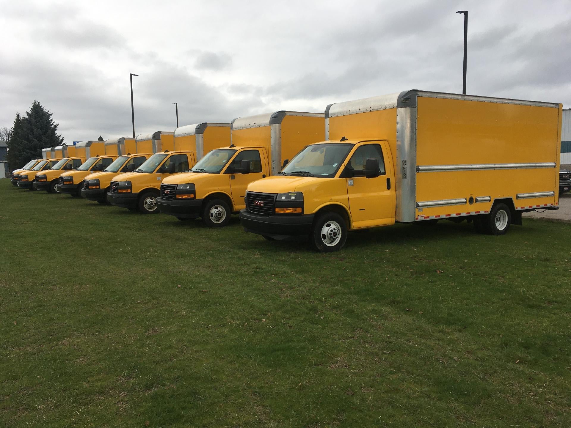 2021 GMC Savana Cutaway 3500 Base