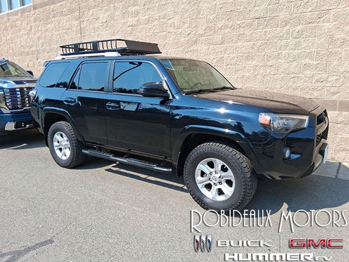 2018 Toyota 4Runner Power Lumbar Seat, Keyless Entry, Back Up Camera, Navigation